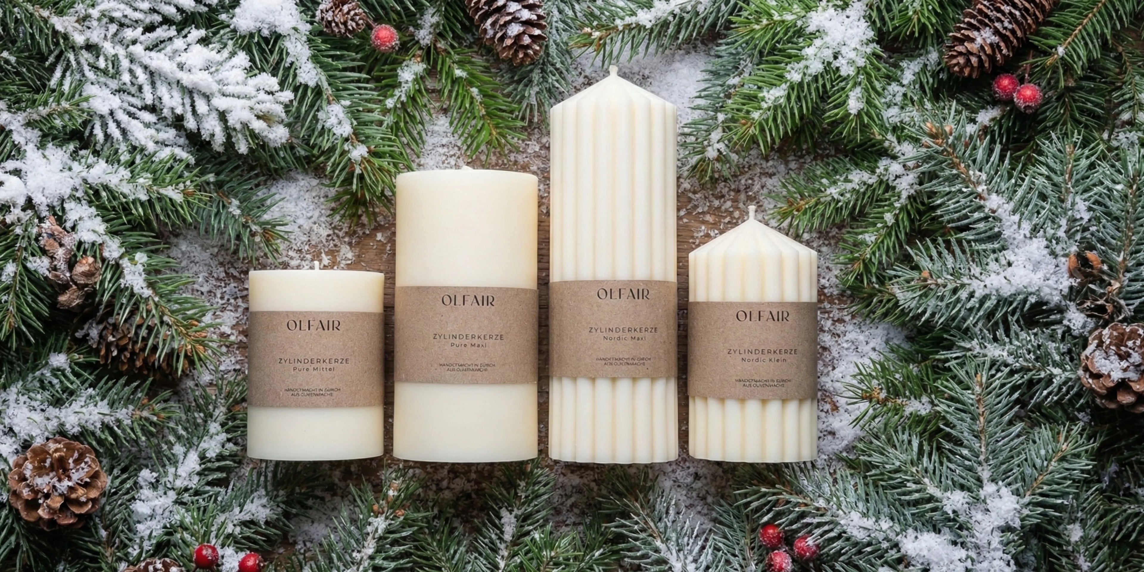 display of christmas cnadles